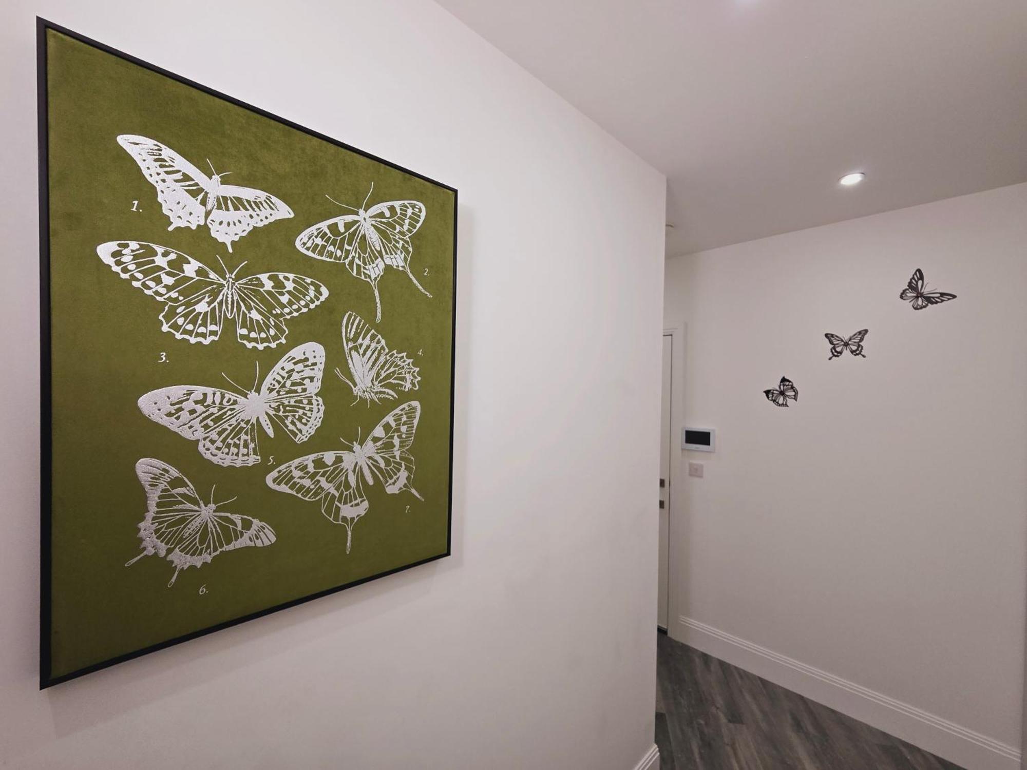 Abbey Corner By Nivaas Apartment Рединг Екстериор снимка